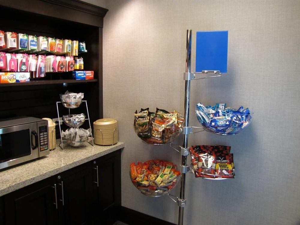 Hampton Inn & Suites Columbia South Fort Meade Area Interior photo